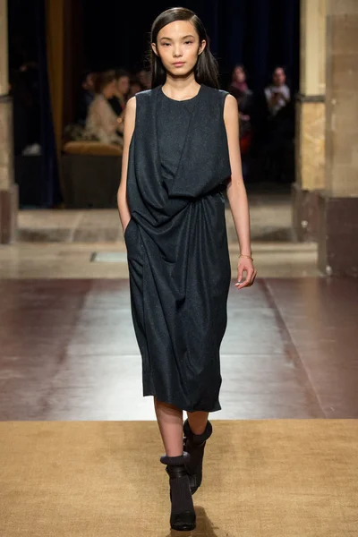 Look 34